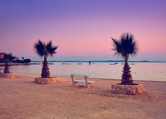 Dernaj Διαμέρισμα Vir