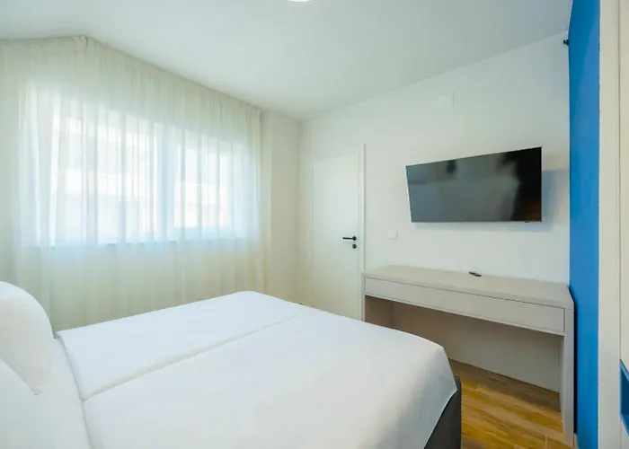 Dernaj Appartement Vir