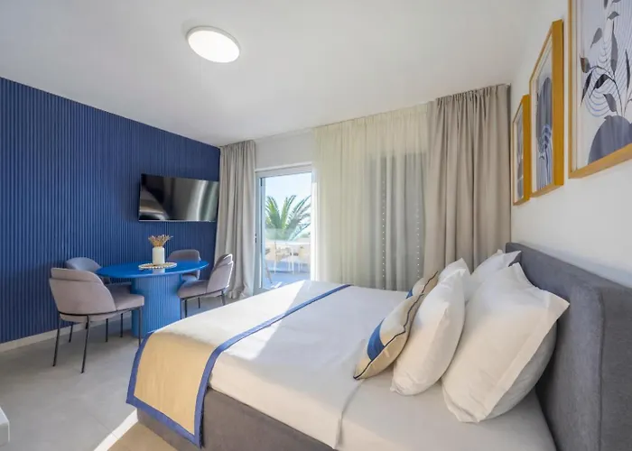 Appartement Dernaj *