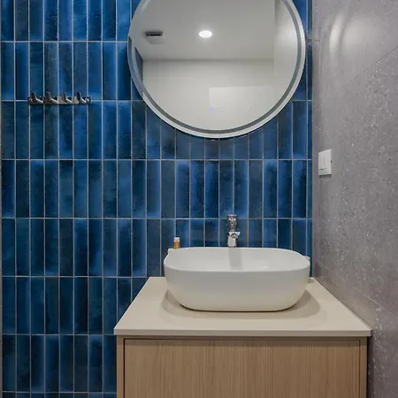 Apartament Dernaj *