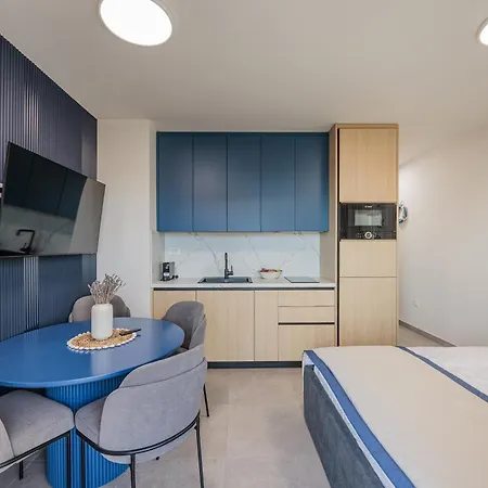 Dernaj Apartament Vir