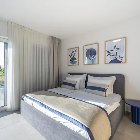 Dernaj Apartament *