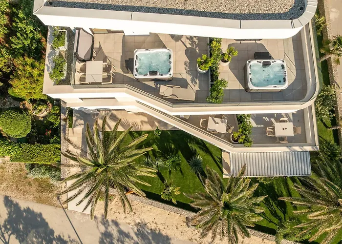 Dernaj Апартаменты Вир